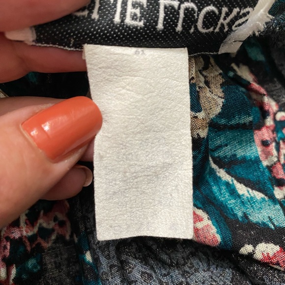 Leslie Lucks vintage floral print gathered maxi skirt, high waist skirt, size 4 - Picture 9 of 12